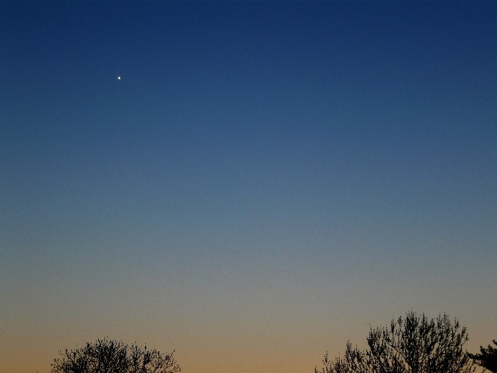 Venus und Merkur am 17.04.2010