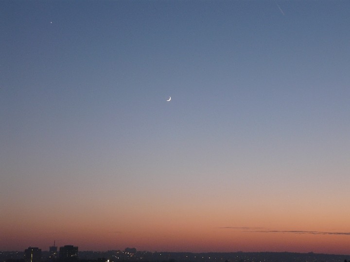 Venus,  Mond, Jupiter und Merkur am 30.12.2008